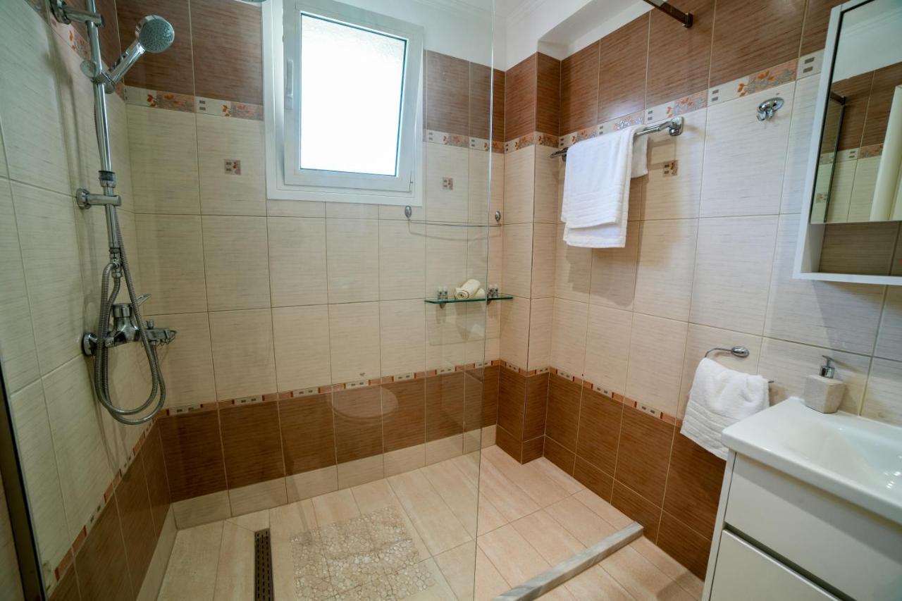 Angels Pool Studios And Apartments Παλαιοκαστρίτσα Εξωτερικό φωτογραφία