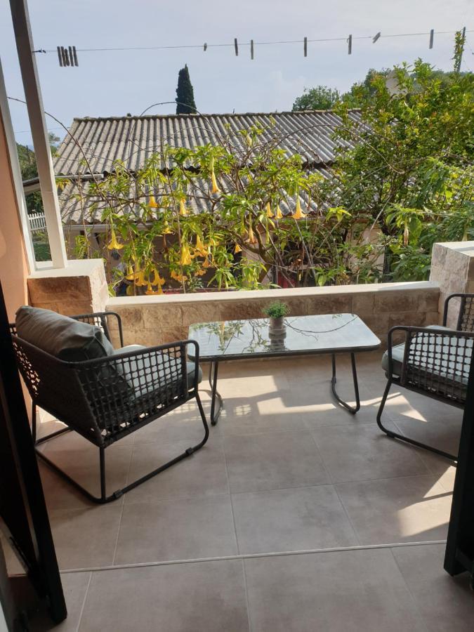 Angels Pool Studios And Apartments Παλαιοκαστρίτσα Εξωτερικό φωτογραφία