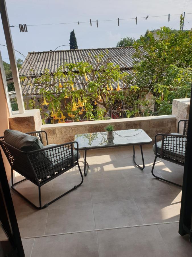 Angels Pool Studios And Apartments Παλαιοκαστρίτσα Εξωτερικό φωτογραφία