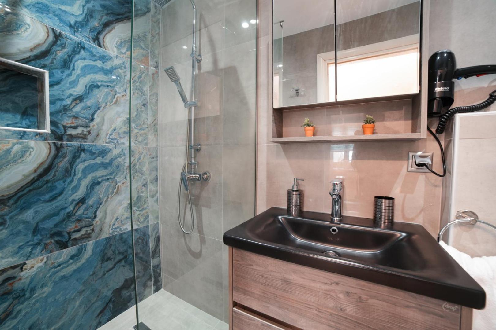 Angels Pool Studios And Apartments Παλαιοκαστρίτσα Εξωτερικό φωτογραφία