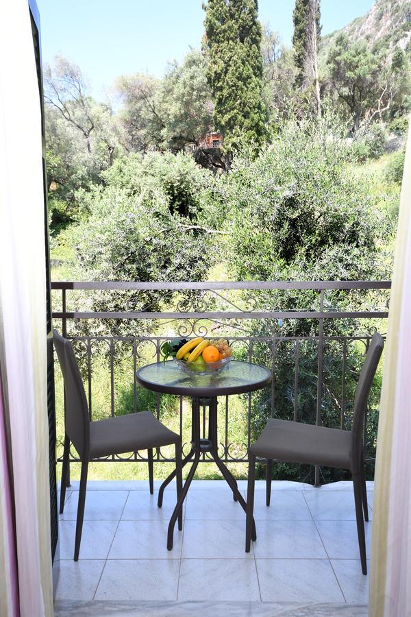 Angels Pool Studios And Apartments Παλαιοκαστρίτσα Εξωτερικό φωτογραφία