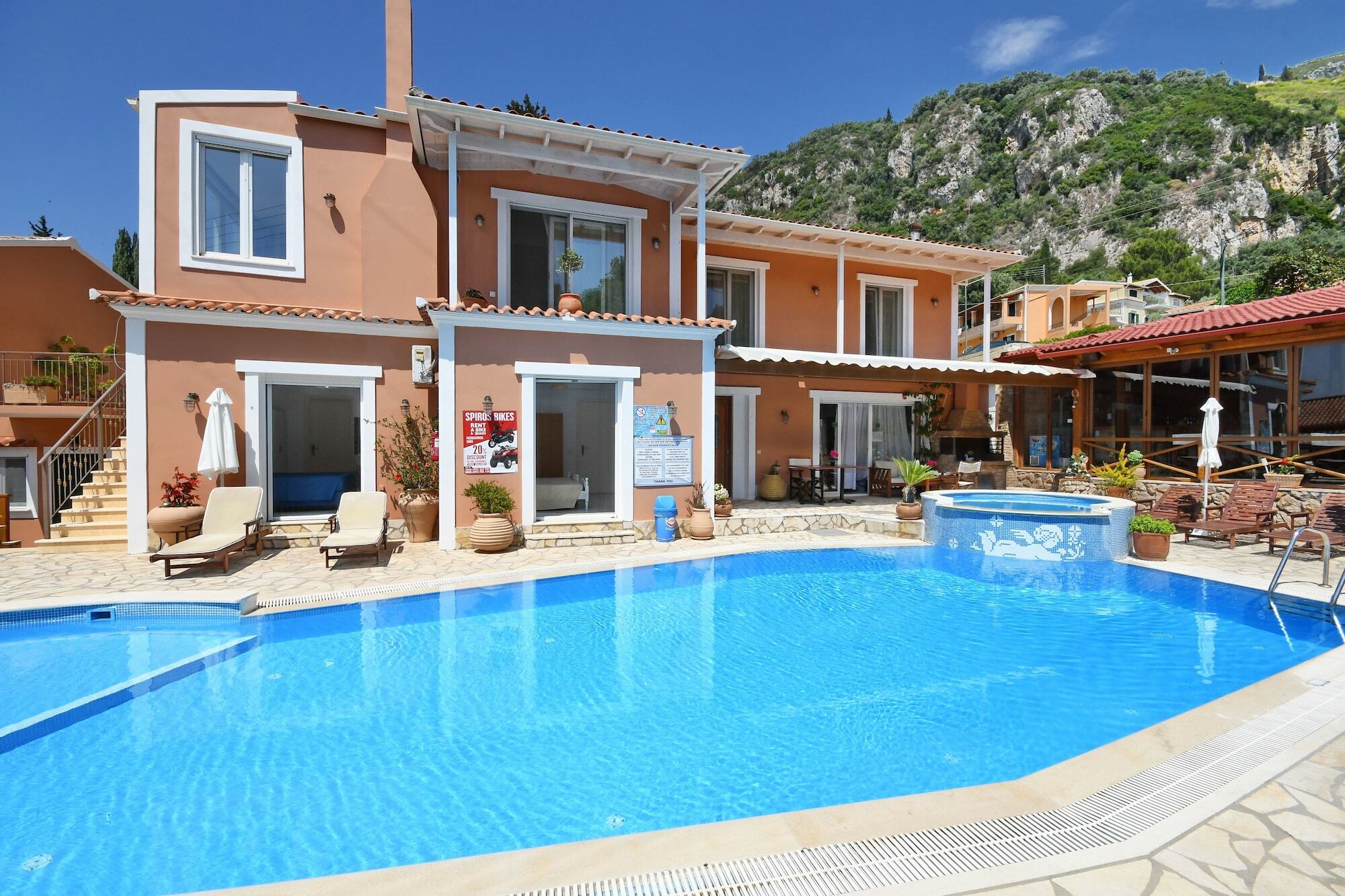 Angels Pool Studios And Apartments Παλαιοκαστρίτσα Εξωτερικό φωτογραφία